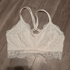 Women's Maurices White Lace Cross Back Bralette Bra Medium